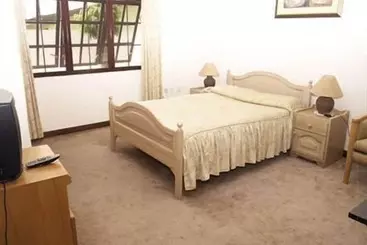 Hotel Villa Victoria Executive Guest Lodge
