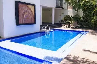 アパートホテル D Angelos Luxury Condos
