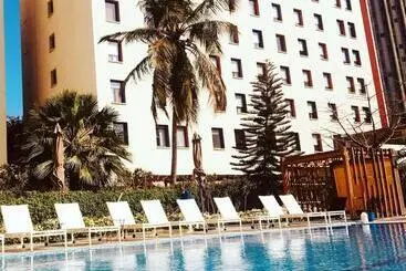 هتل Ibis Dakar