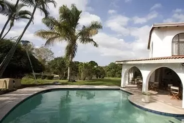 Aamiaismajoitus (B&B) Bizafrika Guest Lodge & Conference Center
