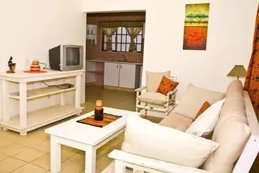 Aamiaismajoitus (B&B) Bizafrika Guest Lodge & Conference Center