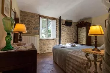 ベッドアンドブレックファースト Borgo Tepolini Country House