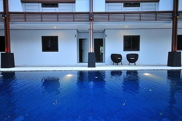 Surintra Boutique Resort