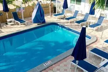 Hotelli Great Escape Inn By Lowkl