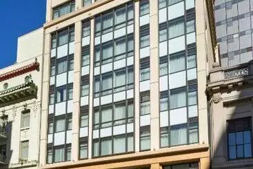 בית מלון כפרי Orchard Garden