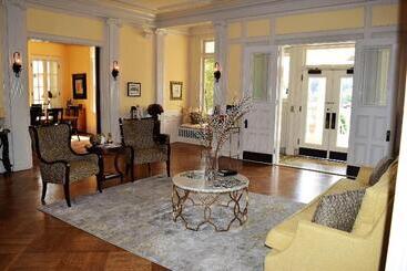 Szálloda Jh Adams Inn, Trademark Collection By Wyndham