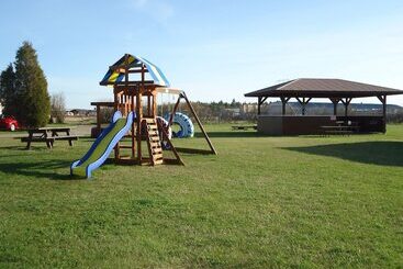 酒店 Glacier Basecamp Lodge