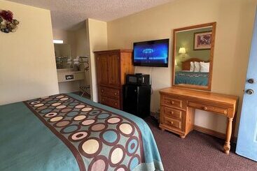 モーテル Executive Inn Of Mountain Home