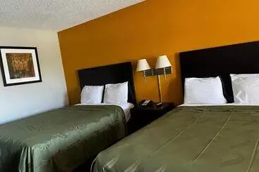 酒店 Express Inn & Suites