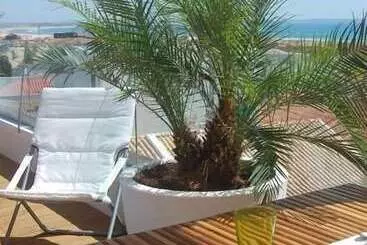 ベッドアンドブレックファースト Inn Seventies