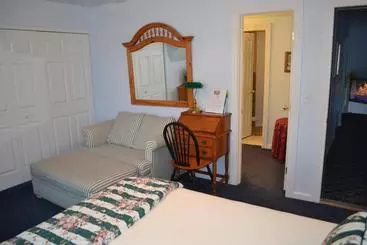 בית מלון כפרי Winter Park Chateau