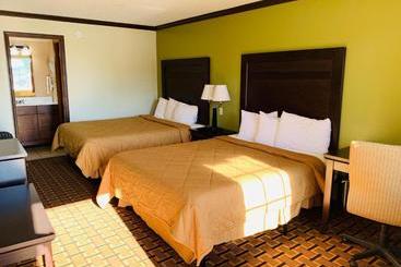 ホテル Budget Inn Toledo Maumee