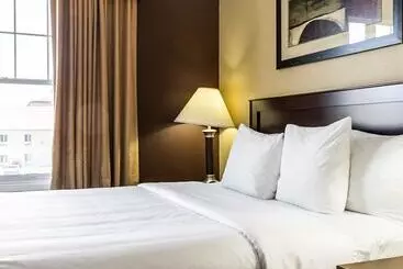 호텔 Mainstay Suites Minot