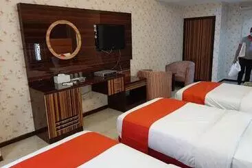 Burj Nahar Hotel L.l.c