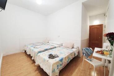 هتل Hostal Alicante