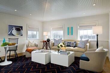 ホテル Topping Rose House