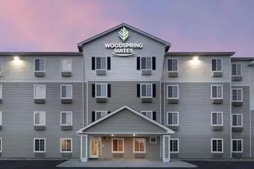 آپارتمان Woodspring Suites Greenville Central I 85