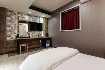 Hotelli Gyeongsan Healing