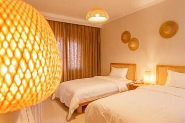 Hotel Yun Jing Baishi Villa