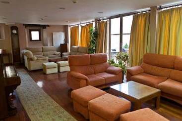 호텔 Hospederia Porta Coeli