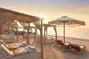 Sofitel Dubai The Palm Resort & Spa