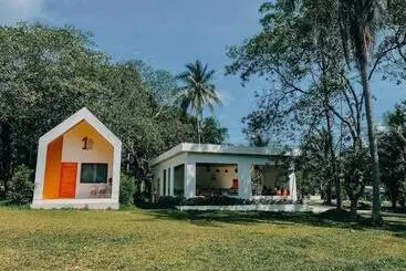 Sea Bear Resort ซีแบร์รีสอร์ต