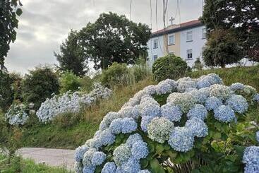 Hotelli Hostal San Cristobal   Pontedeume