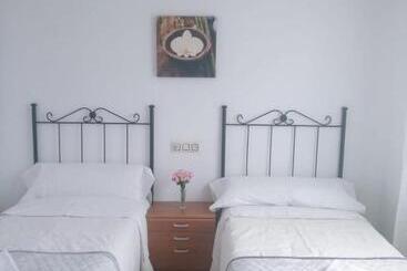 هتل Hostal San Cristobal Pontedeume