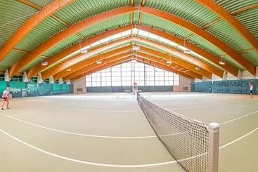 ホテル Schneeberghof