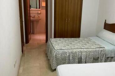 펜션 Residencia Universidad