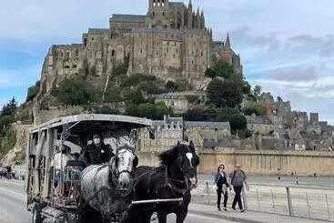 Bed and Breakfast La Tour Cachée