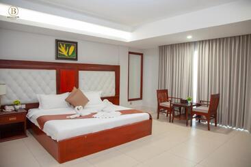 בית מלון כפרי Ban Ban