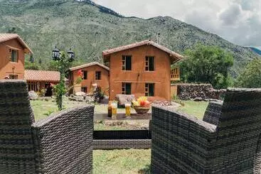 Unuwasi Hotel & Villa