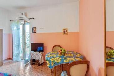 Aparthotel Michelangelo S House