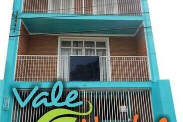 Vale Hostel