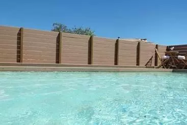 هتل آپارتمان Arrels D'emporda