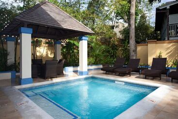 هتل Hermosa Cove Villa Resort & Suites