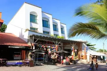 هتل Casa Melissa   Near Yucatek Divers