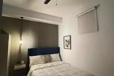 هاستل La Buena Vida Inn