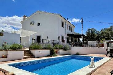 Bed and Breakfast Todos Y Tonya