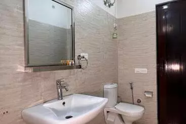 Hotel Yogved Hospitality & Resort