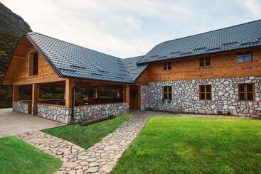 Outdoor Resort Tarasport