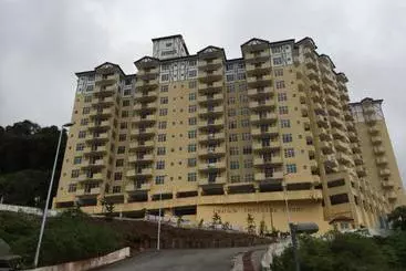 Hotel Crown Imperial Court