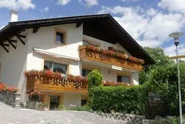 アパートホテル Ferienwohnungen Parth