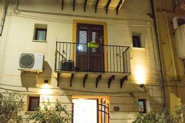 פנסיון La Lanterna Di Bachi