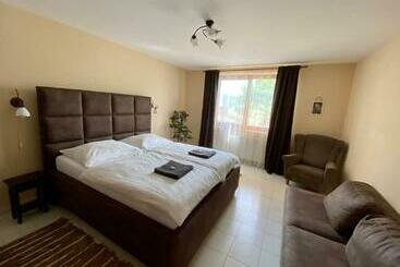 펜션 Ubytovanie žaneta