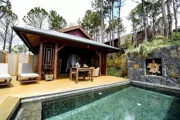 هتل Lakaz Chamarel Exclusive Lodge