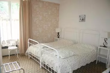 호텔 Hôtel Des Xii Apôtres & De La Clé Des Champs