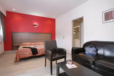 Interhotel Le Moulin Rouge