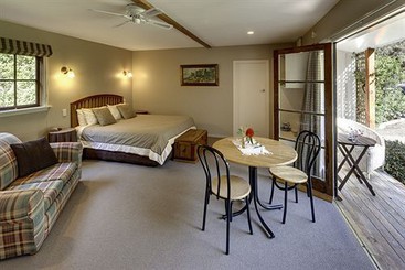 Hotel Akaroa Cottages Heritage Boutique Collection